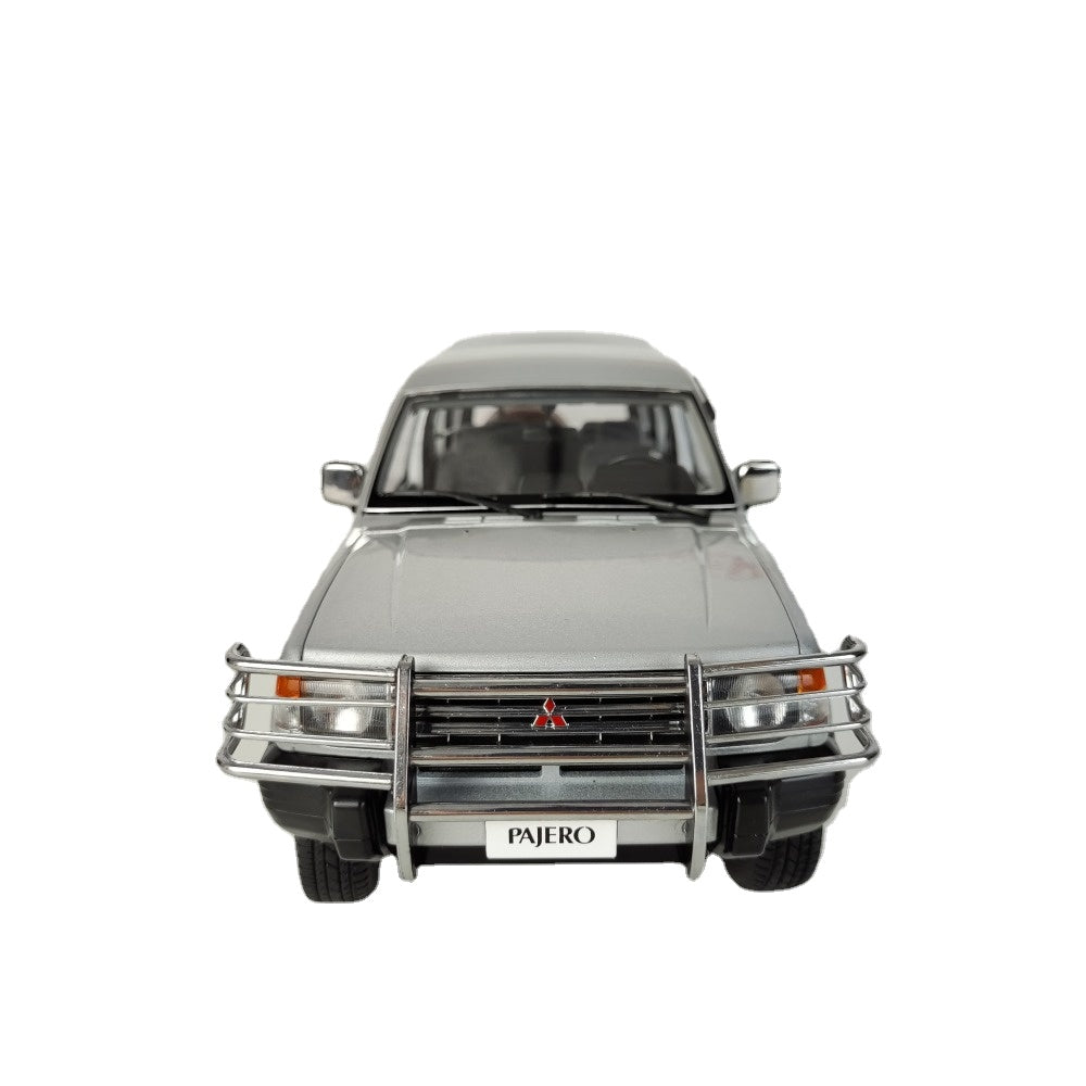 Mitsubishi Pajero Evolution 1:18, Peterhansel, Dakar, Solido (Neu (gemäss Beschreibung)) in Mitsubishi Pajero Evolution 1:18, Peterhansel, Dakar, Solido (Neu (gemäss Beschreibung)) in